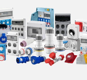 Industrial Plugs & Sockets